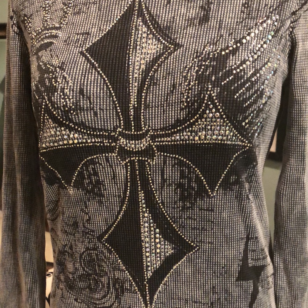 Fun concert tee - Picture 2 of 9